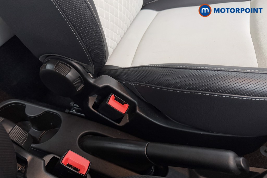 Fiat 500 Dolcevita Manual Petrol Hatchback - Stock Number (1589979) - 13th supplementary image