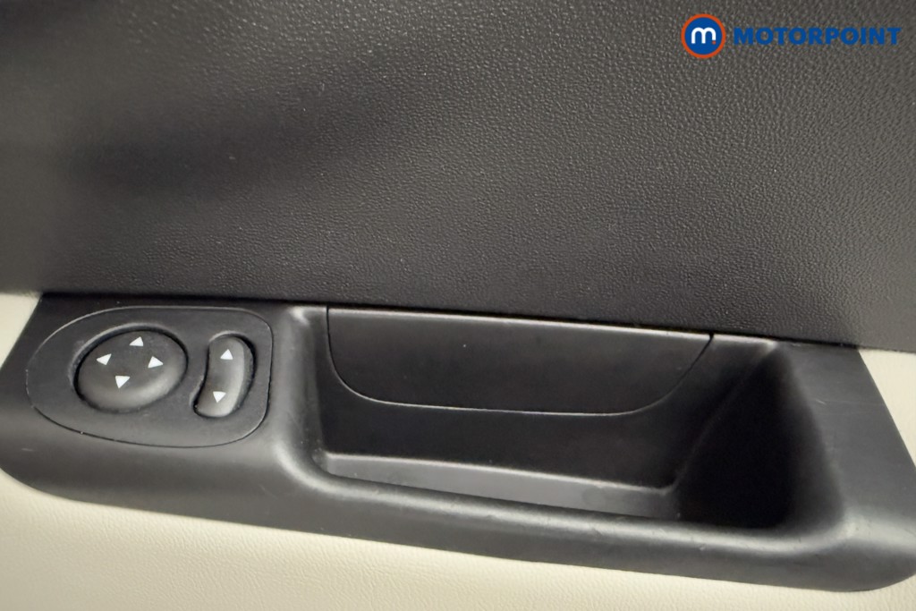 Fiat 500 Dolcevita Manual Petrol Hatchback - Stock Number (1589979) - 17th supplementary image