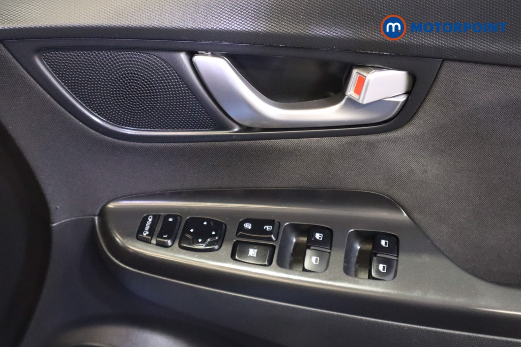 Hyundai Kona Premium Automatic Petrol-Electric Hybrid SUV - Stock Number (1590014) - 10th supplementary image