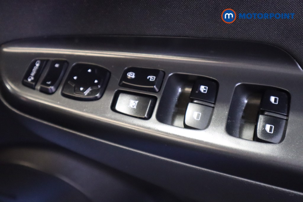 Hyundai Kona Premium Automatic Petrol-Electric Hybrid SUV - Stock Number (1590014) - 11th supplementary image