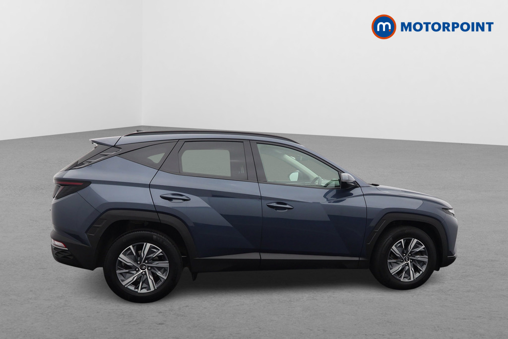 Hyundai Tucson Se Connect Manual Petrol SUV - Stock Number (1590028) - Drivers side front corner