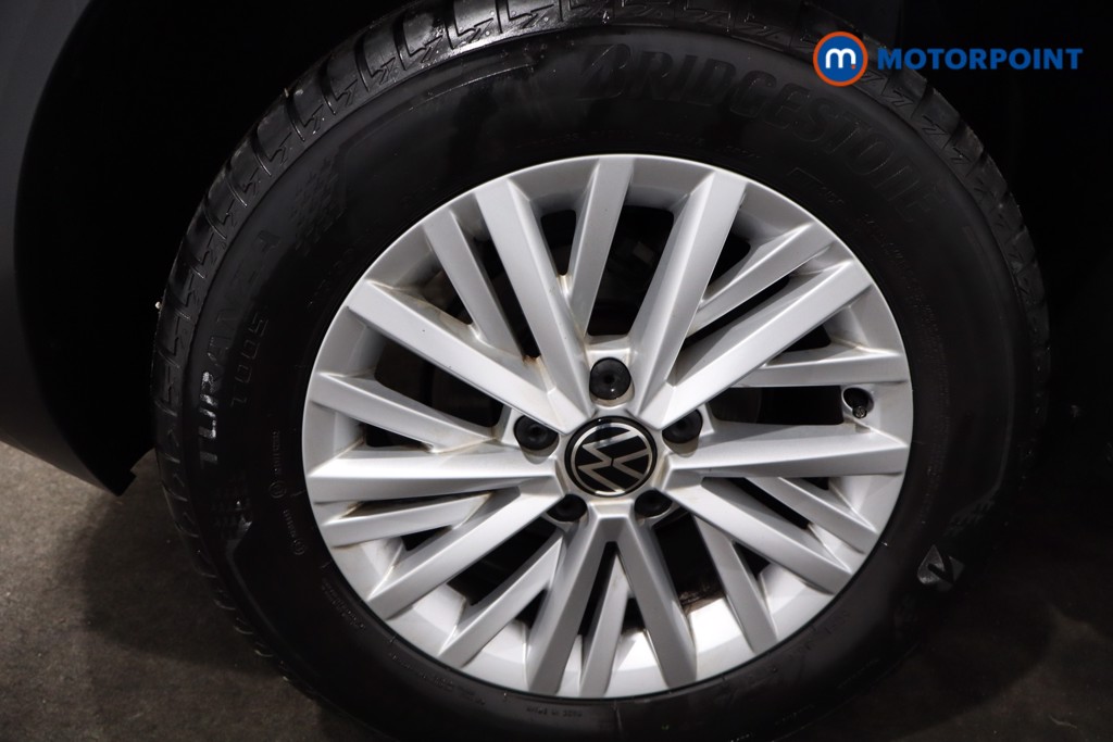 Volkswagen T-Roc Life Manual Petrol SUV - Stock Number (1590030) - 9th supplementary image