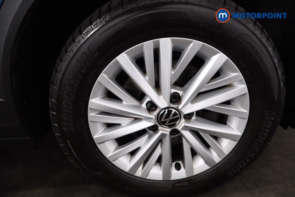 Volkswagen T-Roc Life Manual Petrol SUV - Stock Number (1590030) - 10th supplementary image