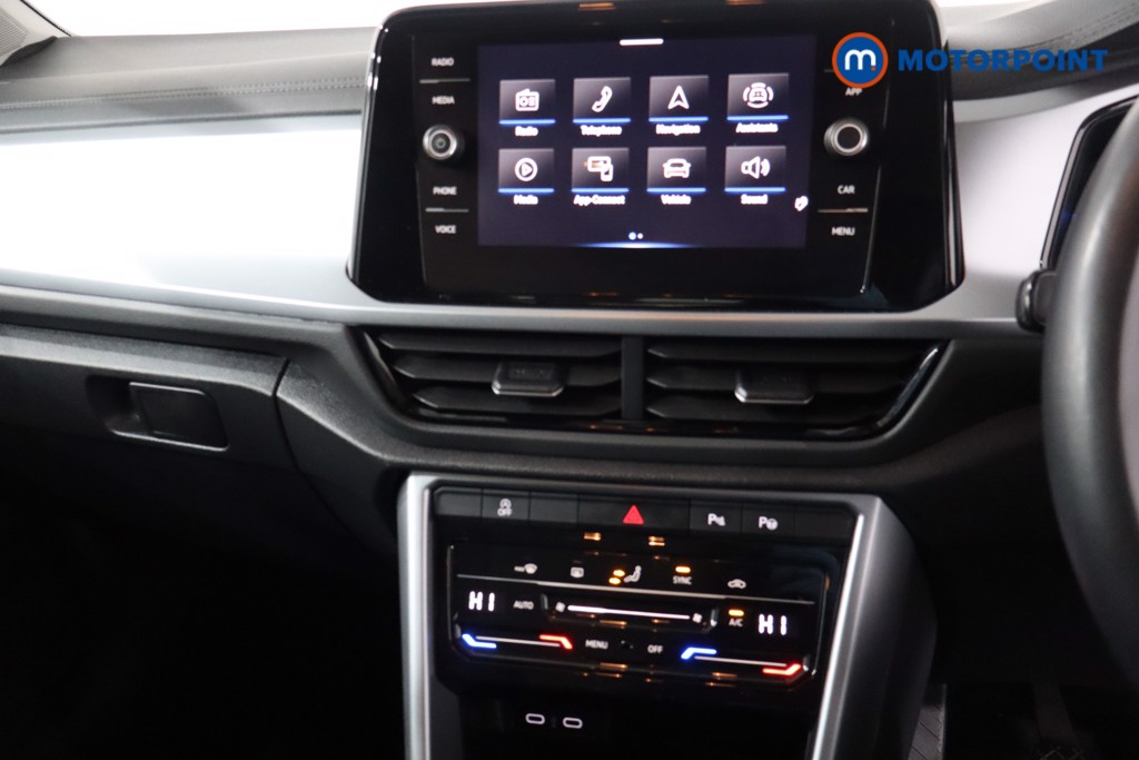 Volkswagen T-Roc Life Manual Petrol SUV - Stock Number (1590030) - 15th supplementary image