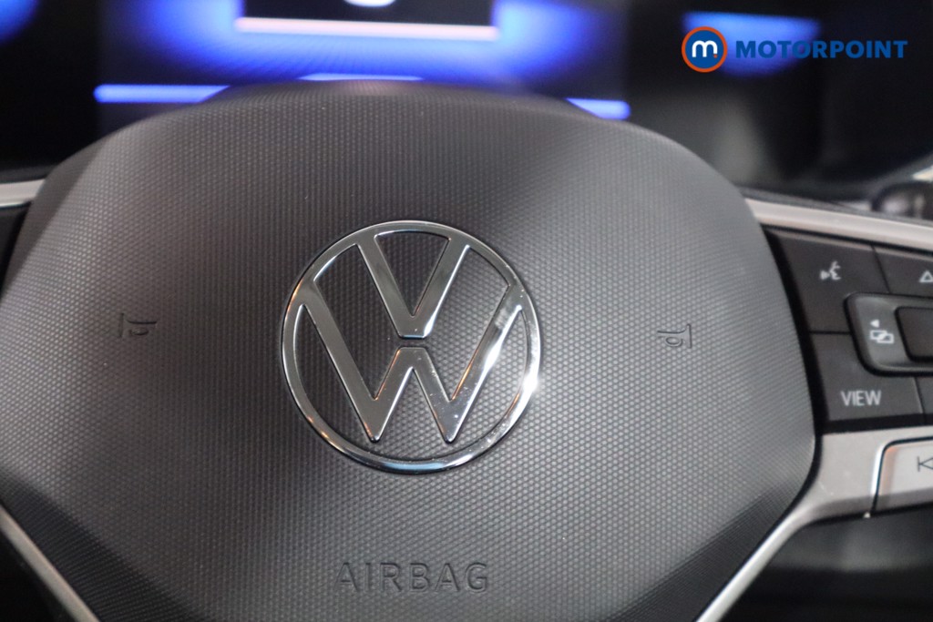 Volkswagen T-Roc Life Manual Petrol SUV - Stock Number (1590030) - 17th supplementary image