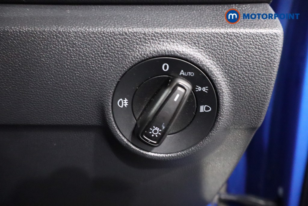 Volkswagen T-Roc Life Manual Petrol SUV - Stock Number (1590030) - 20th supplementary image