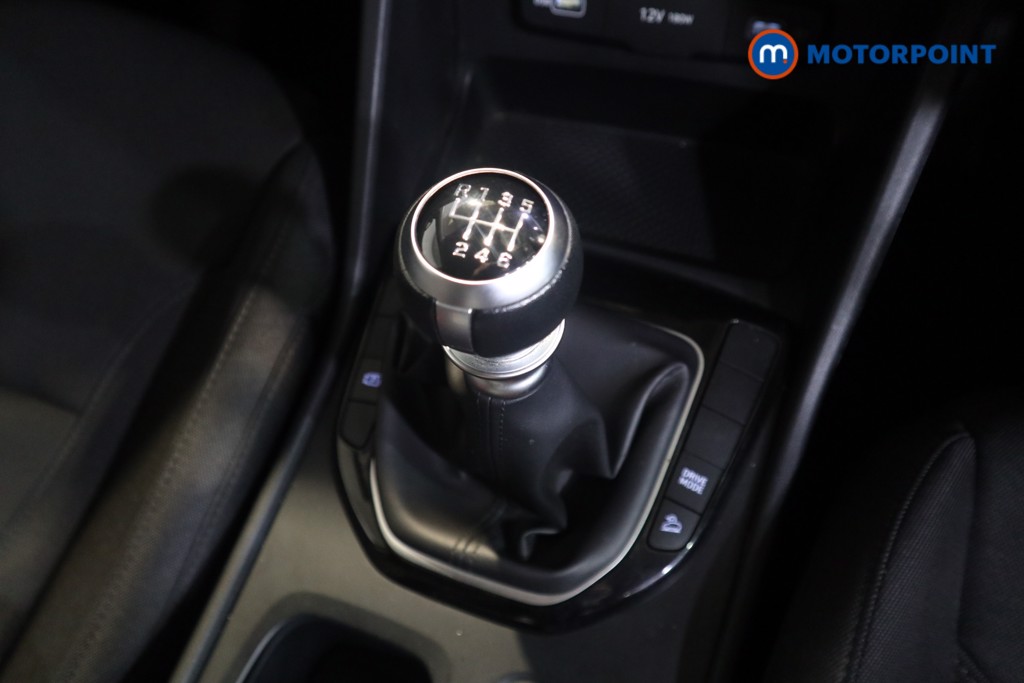 Hyundai Tucson Se Connect Manual Petrol SUV - Stock Number (1590032) - 10th supplementary image