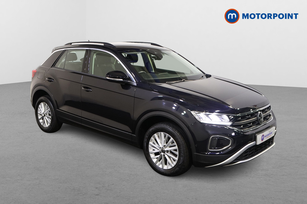 Volkswagen T-Roc Life Manual Petrol SUV - Stock Number (1590056) - Drivers side front corner