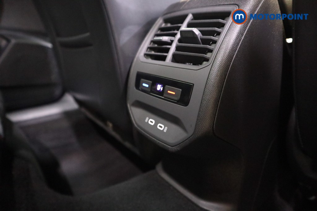 Seat Leon FR Manual Petrol Hatchback - Stock Number (1590147) - 16th supplementary image