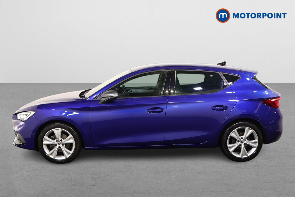 Seat Leon FR Manual Petrol Hatchback - Stock Number (1590147) - Passenger side