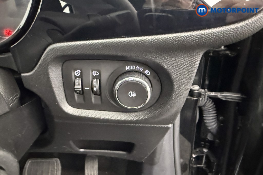 Vauxhall Corsa Design Automatic Petrol Hatchback - Stock Number (1590275) - 14th supplementary image