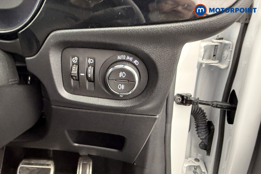 Vauxhall Corsa GS Automatic Petrol Hatchback - Stock Number (1590299) - 14th supplementary image