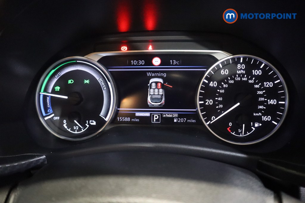 Nissan Juke N-Connecta Automatic Petrol-Electric Hybrid SUV - Stock Number (1590347) - 4th supplementary image