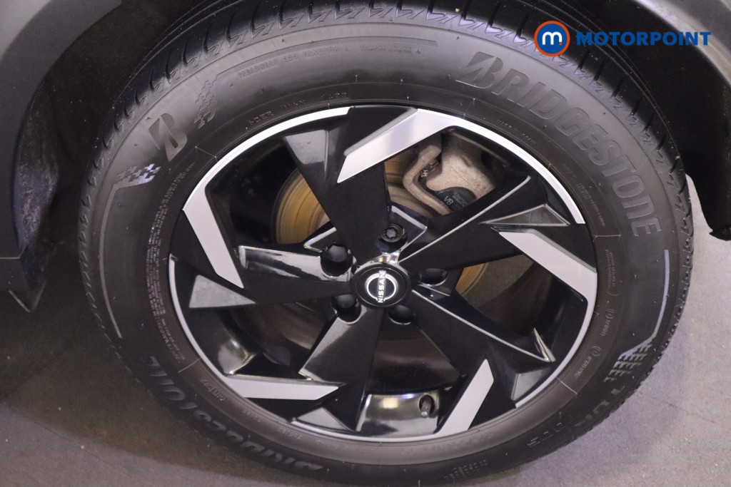 Nissan Juke N-Connecta Automatic Petrol-Electric Hybrid SUV - Stock Number (1590347) - 22nd supplementary image