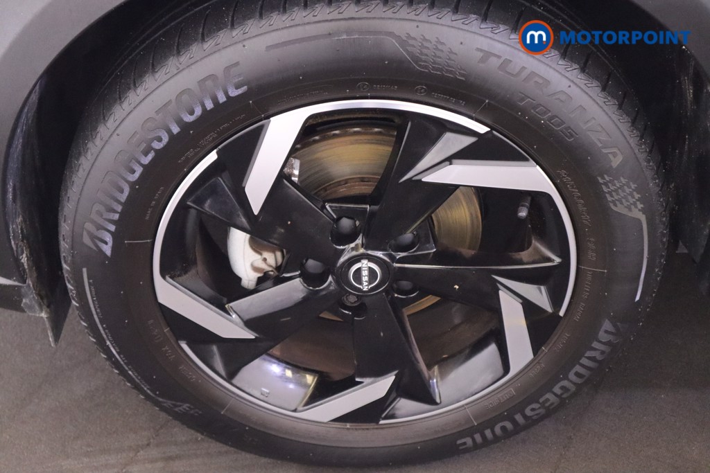 Nissan Juke N-Connecta Automatic Petrol-Electric Hybrid SUV - Stock Number (1590347) - 23rd supplementary image