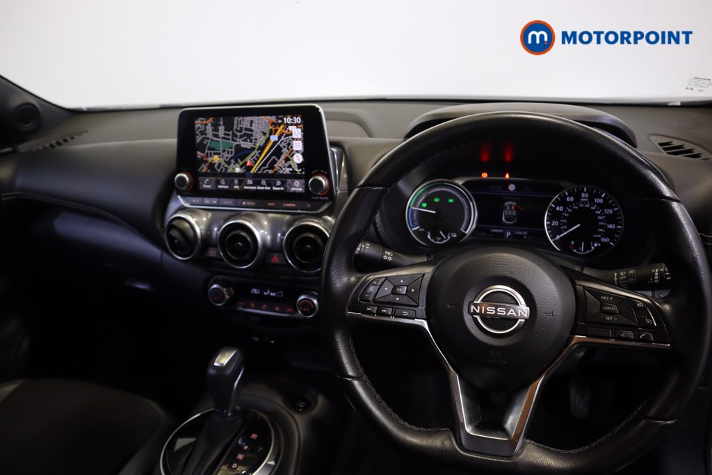 Nissan Juke N-Connecta Automatic Petrol-Electric Hybrid SUV - Stock Number (1590347) - 1st supplementary image