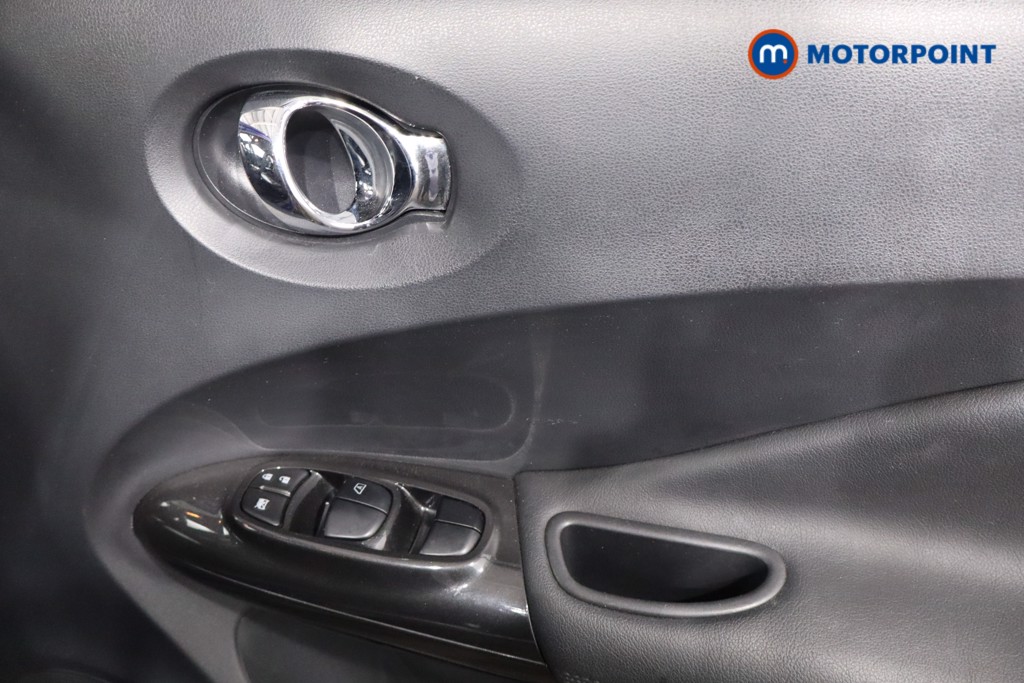 Nissan Juke Tekna Automatic Petrol SUV - Stock Number (1590415) - 19th supplementary image