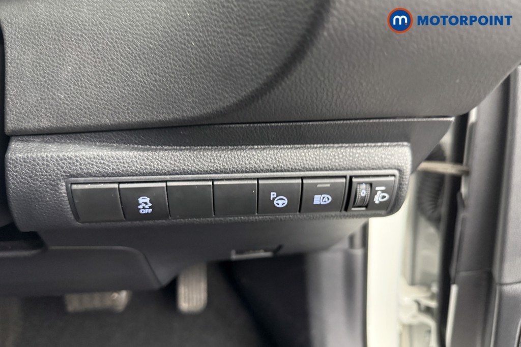 Toyota Corolla Gr Sport Automatic Petrol-Electric Hybrid Hatchback - Stock Number (1590510) - 14th supplementary image