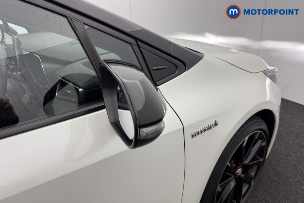 Toyota Corolla Gr Sport Automatic Petrol-Electric Hybrid Hatchback - Stock Number (1590510) - 16th supplementary image