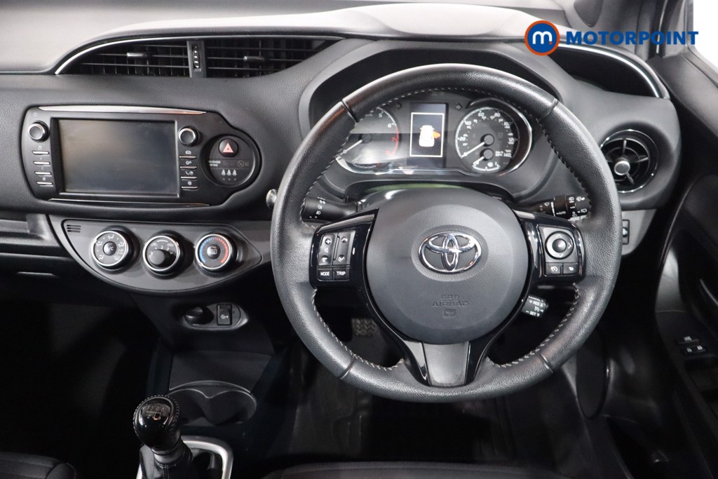 Toyota Yaris Bi-Tone Manual Petrol Hatchback - Stock Number (1590660) - 3rd supplementary image