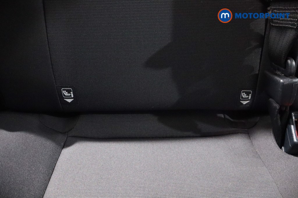 Toyota Yaris Bi-Tone Manual Petrol Hatchback - Stock Number (1590660) - 23rd supplementary image