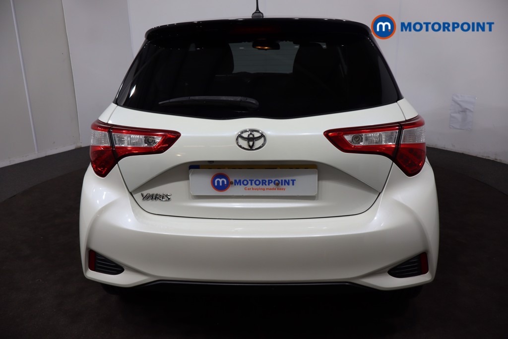 Toyota Yaris Bi-Tone Manual Petrol Hatchback - Stock Number (1590660) - 33rd supplementary image