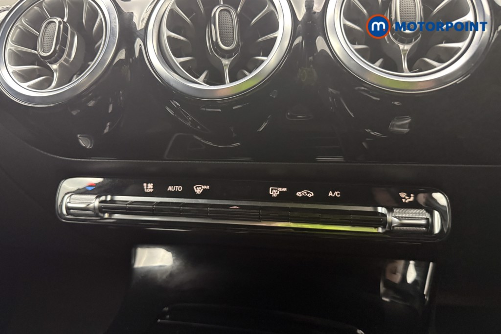 Mercedes-Benz A Class Amg Line Automatic Diesel Hatchback - Stock Number (1590793) - 16th supplementary image