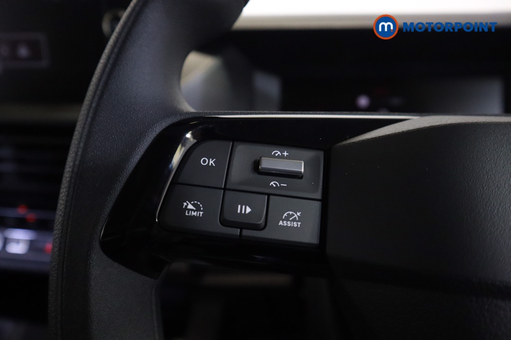 Vauxhall Vivaro Prime Manual Diesel Crew Bus - Stock Number (1567280) - 9th supplementary image