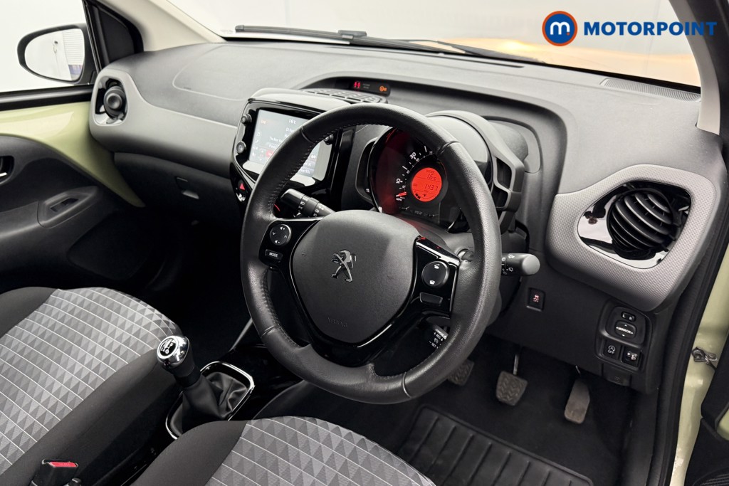 Peugeot 108 Allure Manual Petrol Hatchback - Stock Number (1568497) - 3rd supplementary image