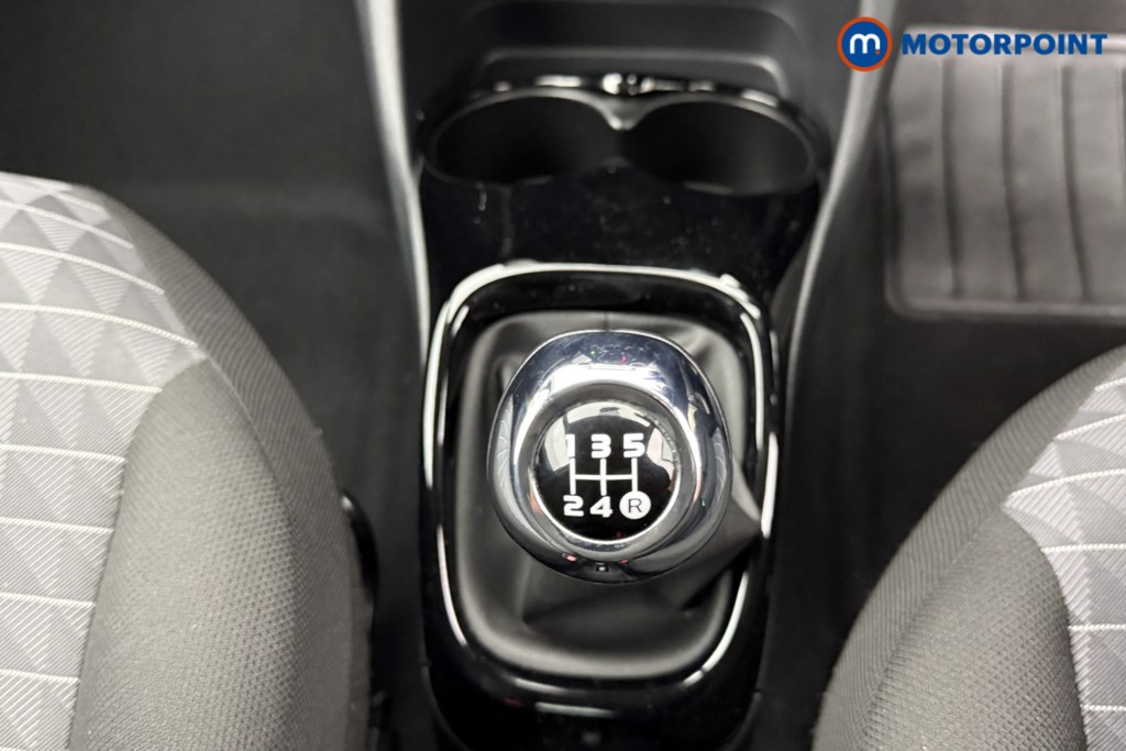 Peugeot 108 Allure Manual Petrol Hatchback - Stock Number (1568497) - 8th supplementary image