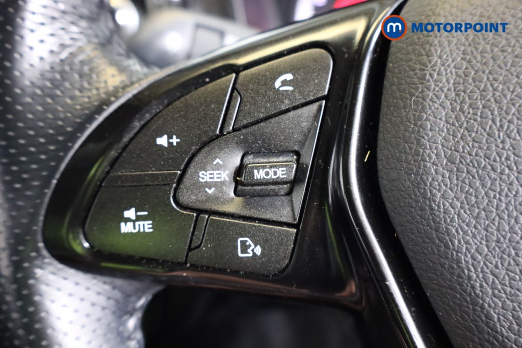 Ssangyong Tivoli Ultimate Manual Petrol SUV - Stock Number (1570256) - 10th supplementary image