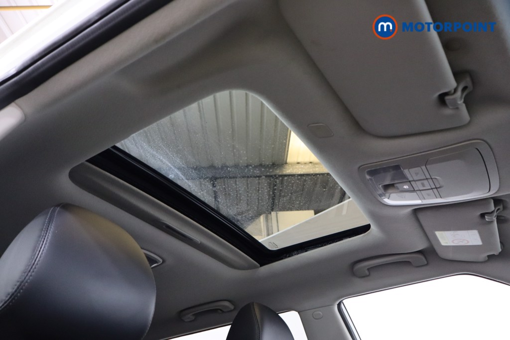 Ssangyong Tivoli Ultimate Manual Petrol SUV - Stock Number (1570256) - 19th supplementary image