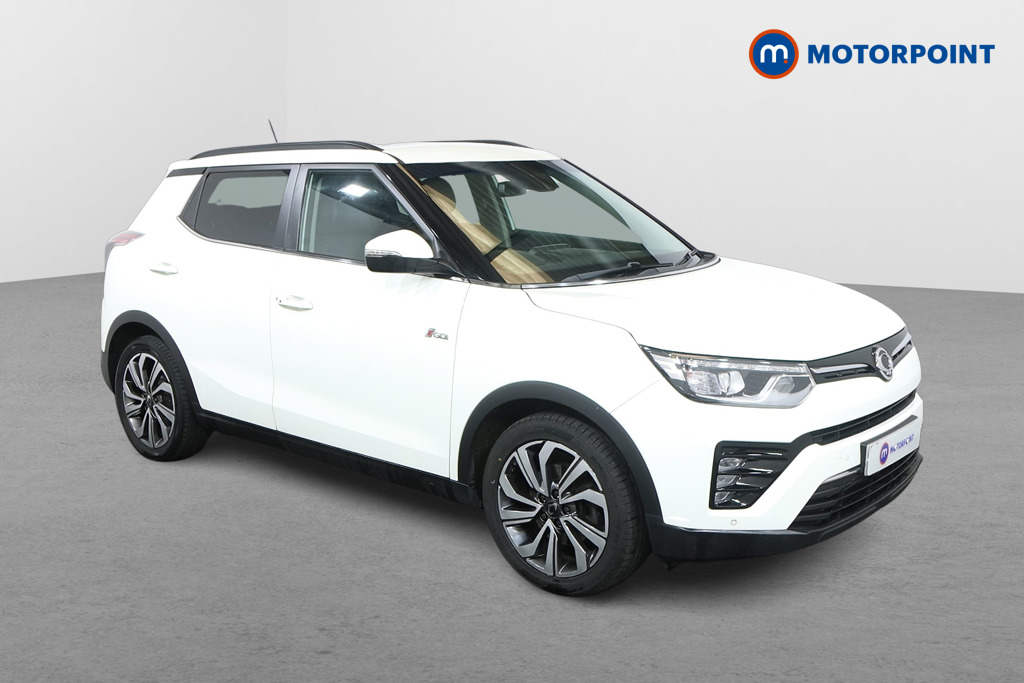 Ssangyong Tivoli Ultimate Manual Petrol SUV - Stock Number (1570256) - Drivers side front corner