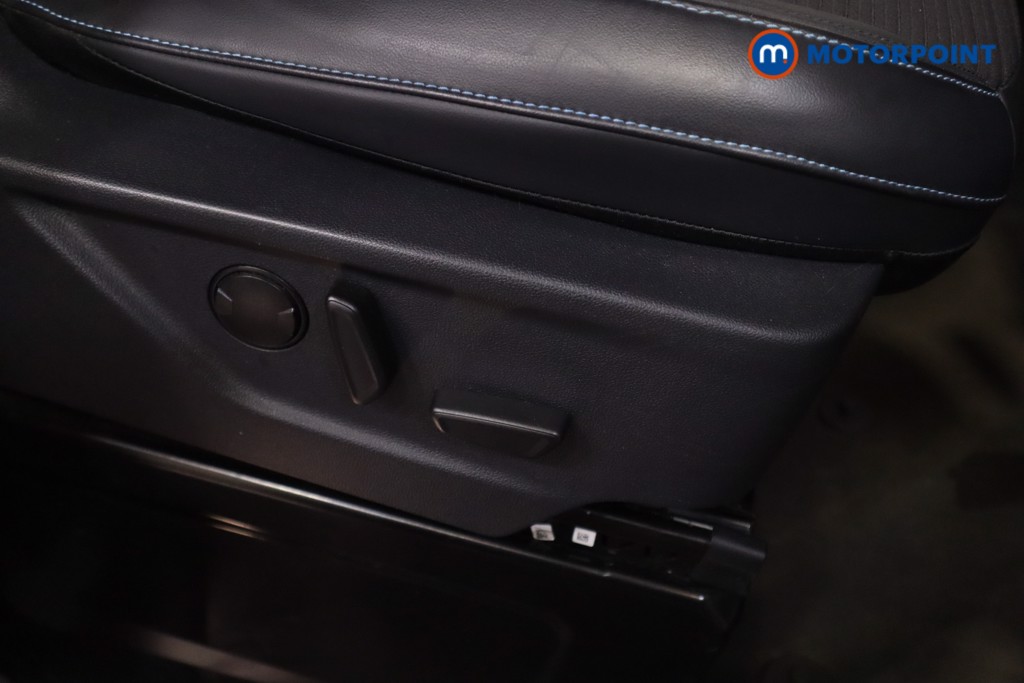 Ford Transit Custom Sport Automatic Diesel Panel Van - Stock Number (1571427) - 6th supplementary image