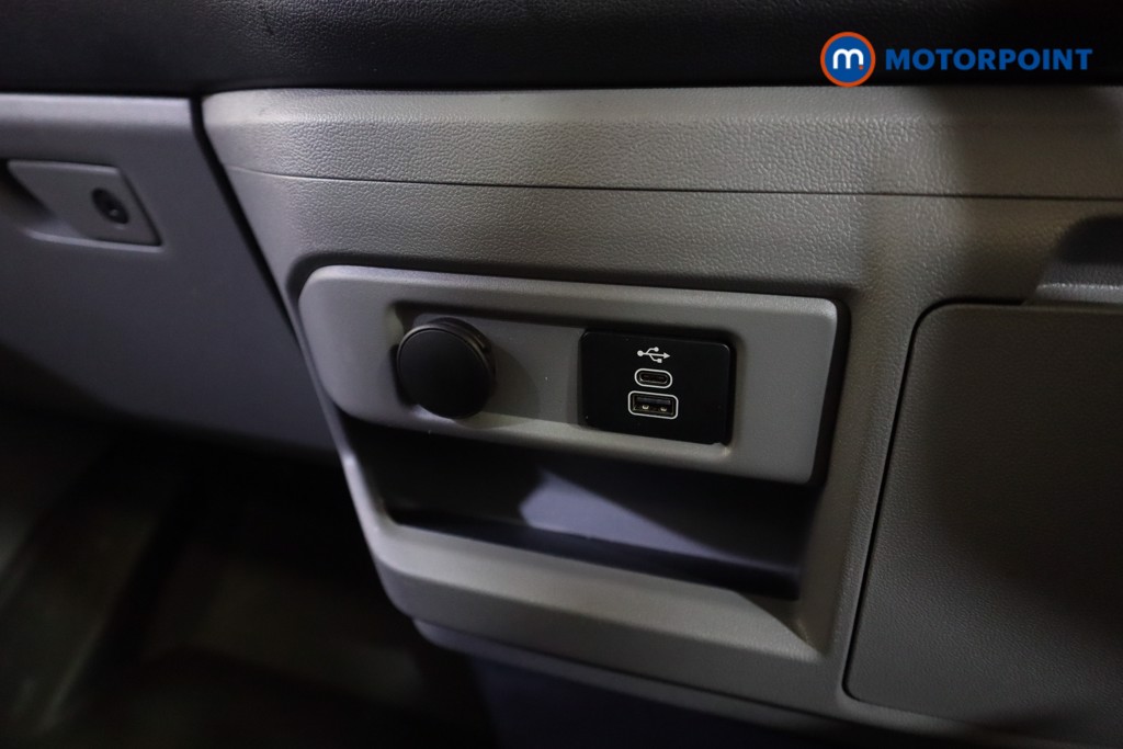 Ford Transit Custom Sport Automatic Diesel Panel Van - Stock Number (1571427) - 19th supplementary image