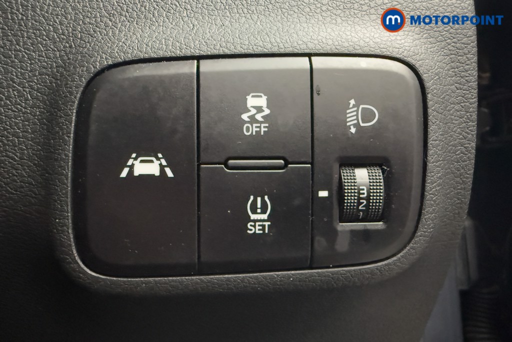 Hyundai I10 Se Connect Automatic Petrol Hatchback - Stock Number (1571495) - 16th supplementary image