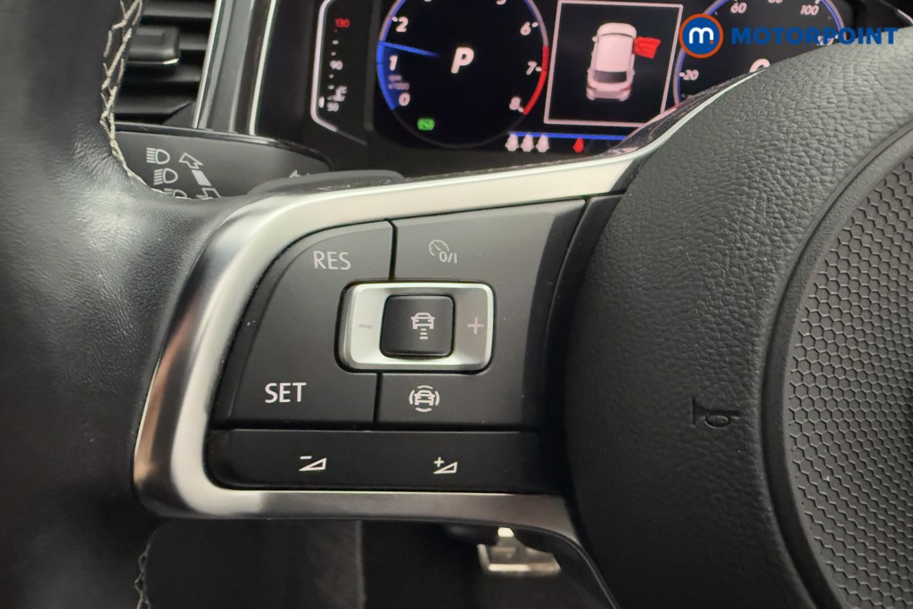 Volkswagen T-Roc R-Line Automatic Petrol SUV - Stock Number (1571934) - 4th supplementary image