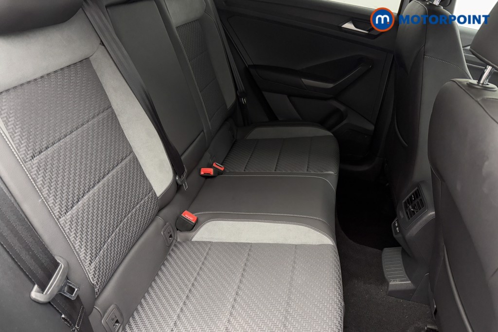 Volkswagen T-Roc R-Line Automatic Petrol SUV - Stock Number (1571934) - 25th supplementary image