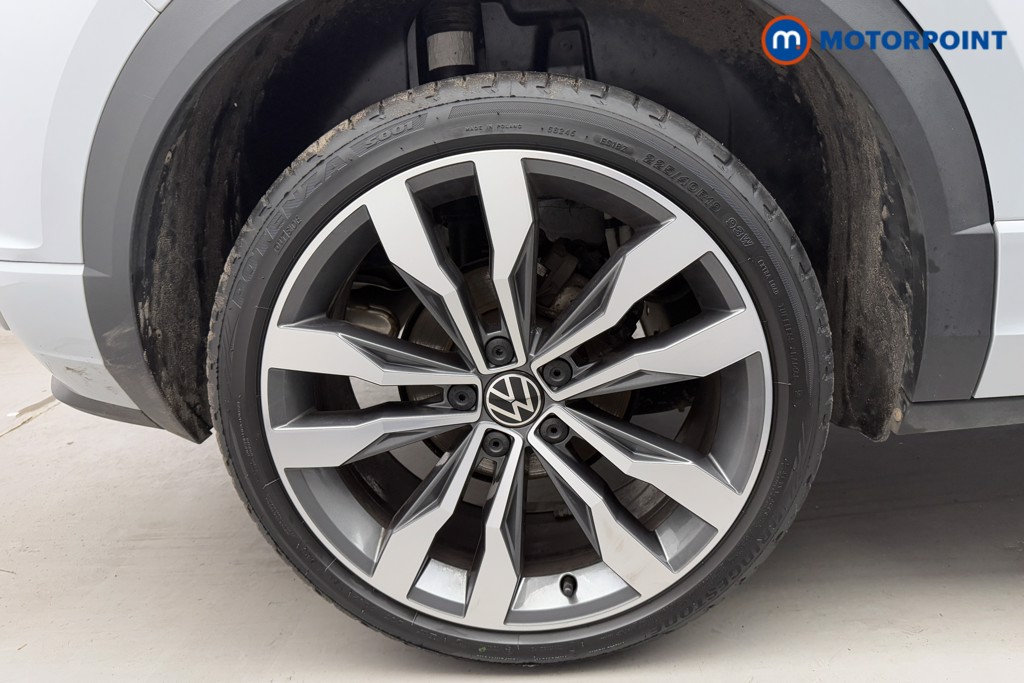 Volkswagen T-Roc R-Line Automatic Petrol SUV - Stock Number (1571934) - 32nd supplementary image