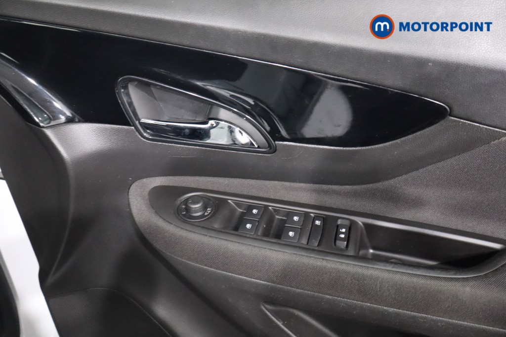 Vauxhall Mokka X Active Manual Petrol SUV - Stock Number (1572915) - 19th supplementary image