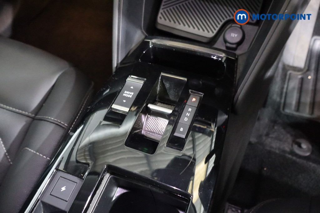 Citroen C4 Shine Plus Automatic Electric Hatchback - Stock Number (1574525) - 13th supplementary image