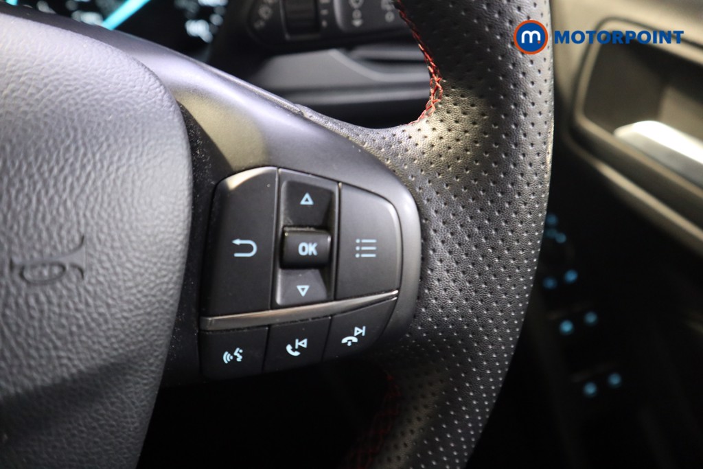 Ford Focus St-Line Manual Petrol Hatchback - Stock Number (1577652) - 4th supplementary image