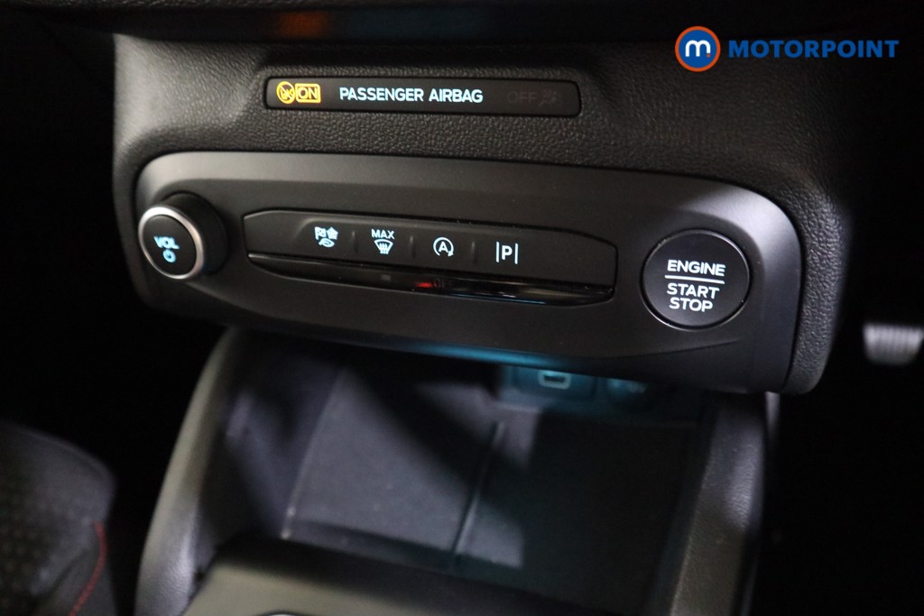 Ford Focus St-Line Manual Petrol Hatchback - Stock Number (1577652) - 7th supplementary image