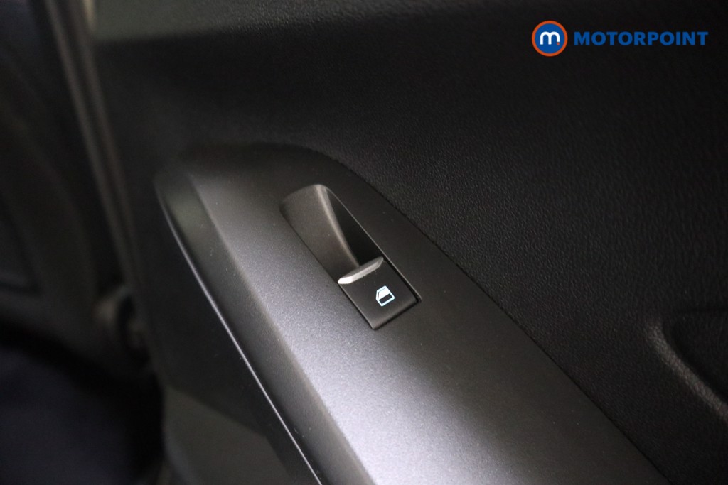 Ford Focus St-Line Manual Petrol Hatchback - Stock Number (1577652) - 14th supplementary image