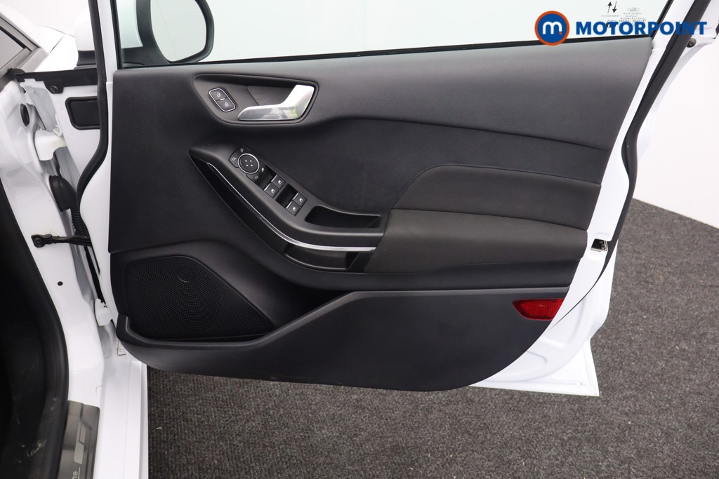 Ford Fiesta St-Line Edition Manual Petrol Hatchback - Stock Number (1578260) - 17th supplementary image