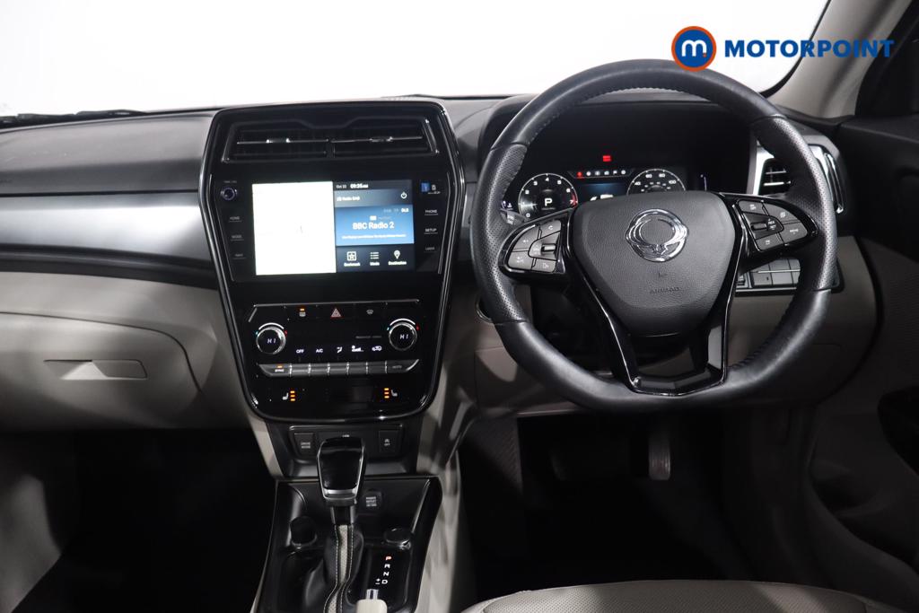Ssangyong Tivoli Ultimate Automatic Petrol SUV - Stock Number (1578417) - 1st supplementary image