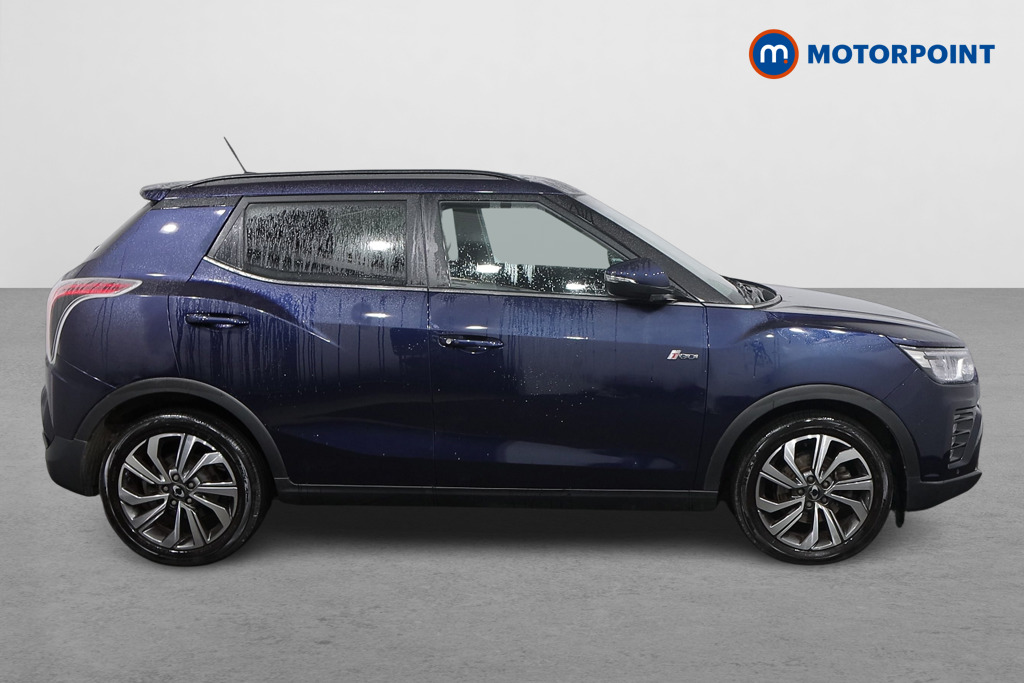 Ssangyong Tivoli Ultimate Automatic Petrol SUV - Stock Number (1578417) - Drivers side