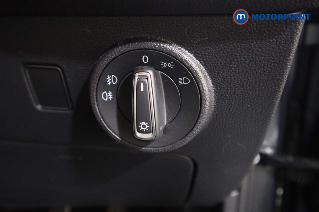 Seat Ateca Se Technology Manual Petrol SUV - Stock Number (1581236) - 12th supplementary image