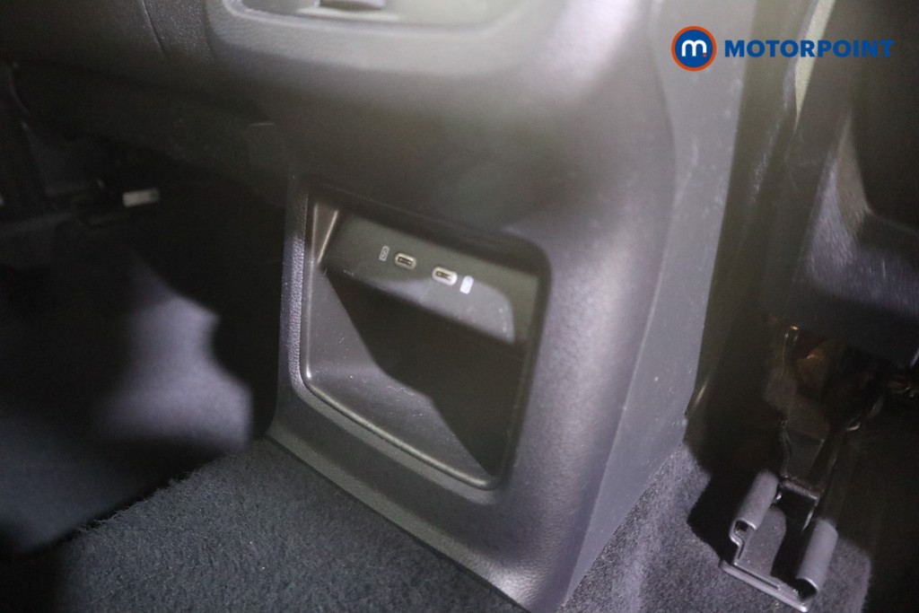 Seat Ateca Se Technology Manual Petrol SUV - Stock Number (1581236) - 19th supplementary image