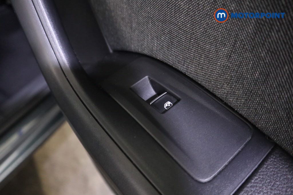 Seat Ateca Se Technology Manual Petrol SUV - Stock Number (1581236) - 20th supplementary image